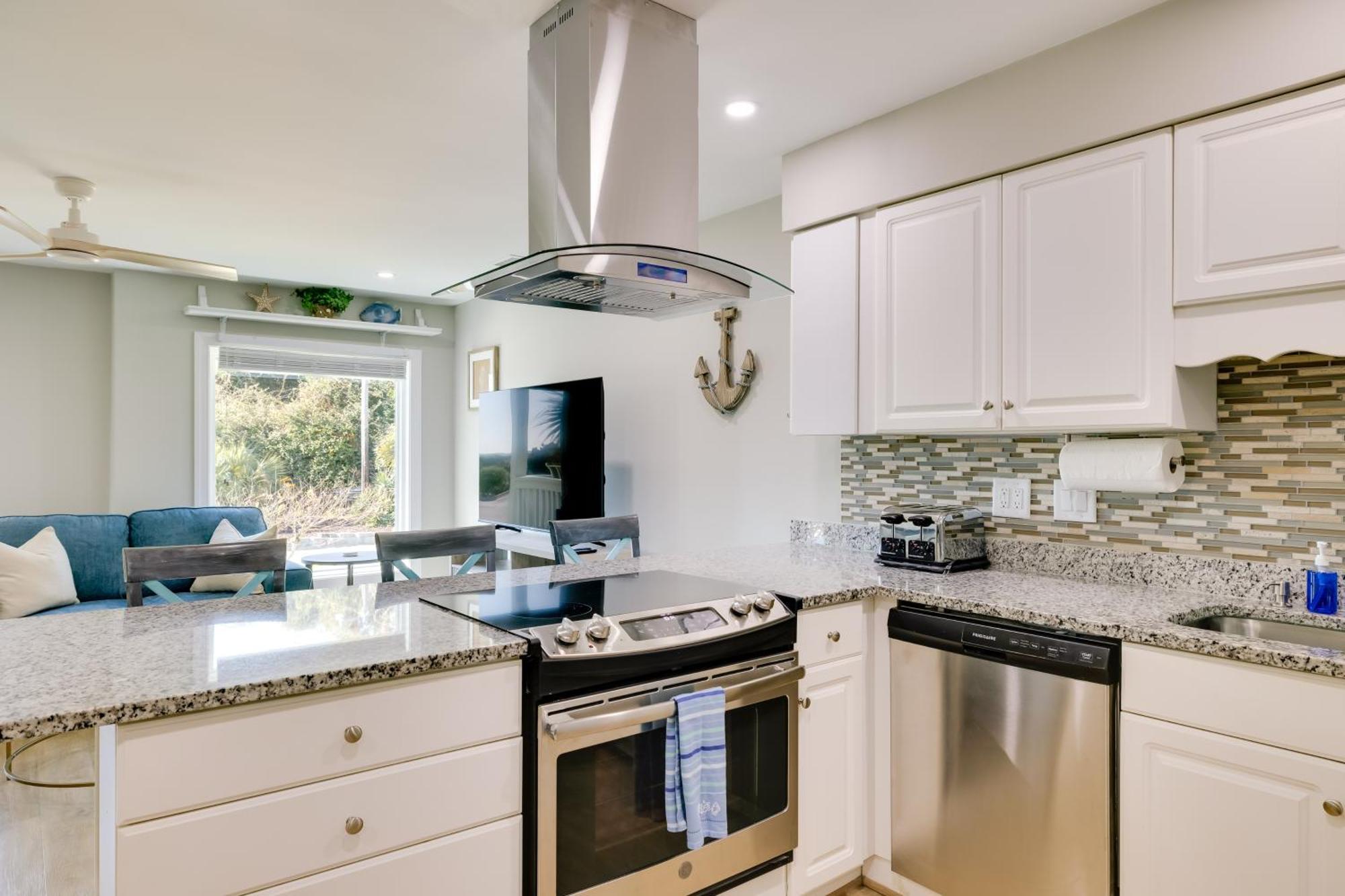 Emerald Isle Condo With Indoor Pool And Beach Access! Экстерьер фото